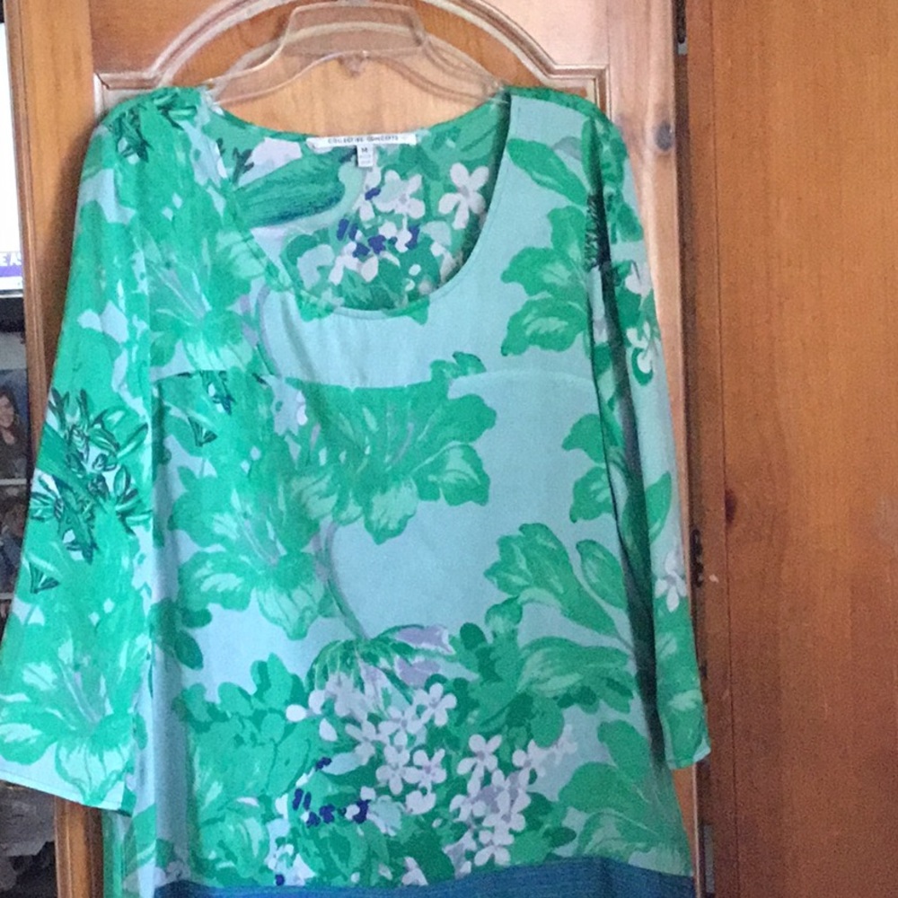 Chic A-Line dress in beautiful shades of  green.